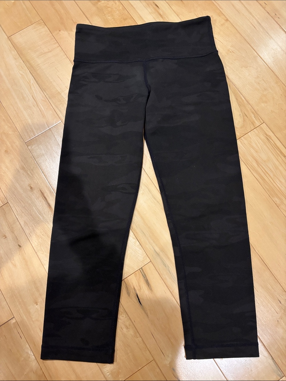 Lululemon capris